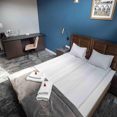 4Wings Apartments Краков Экстерьер фото
