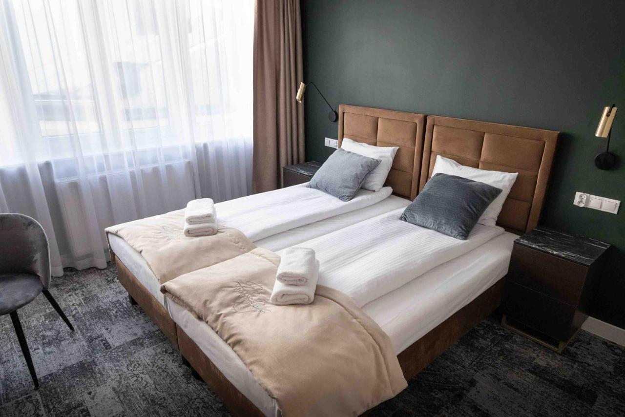 4Wings Apartments Краков Экстерьер фото
