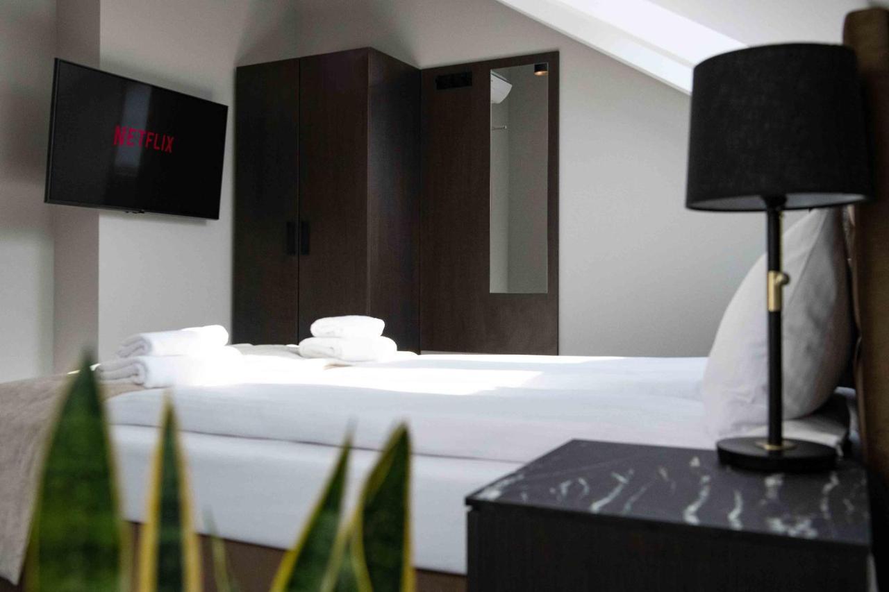 4Wings Apartments Краков Экстерьер фото