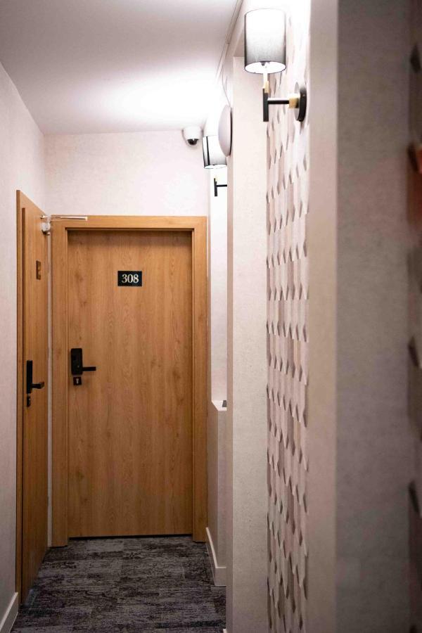 4Wings Apartments Краков Экстерьер фото