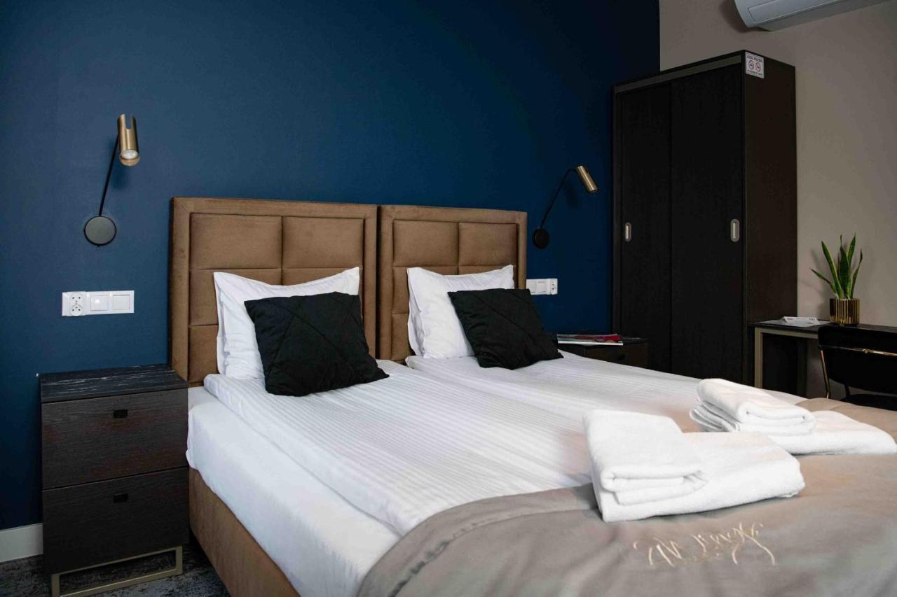 4Wings Apartments Краков Экстерьер фото