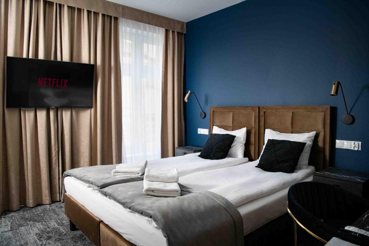 4Wings Apartments Краков Экстерьер фото